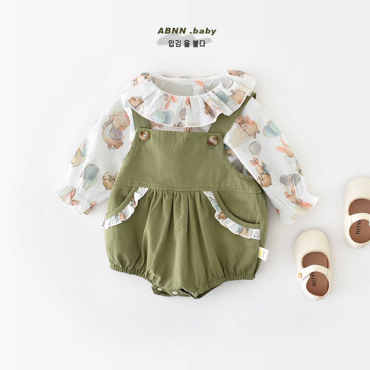 Traje de primavera para niñas ins estilo coreano floral bebé salida estilo occidental mono bebé correa de regalo de una pieza