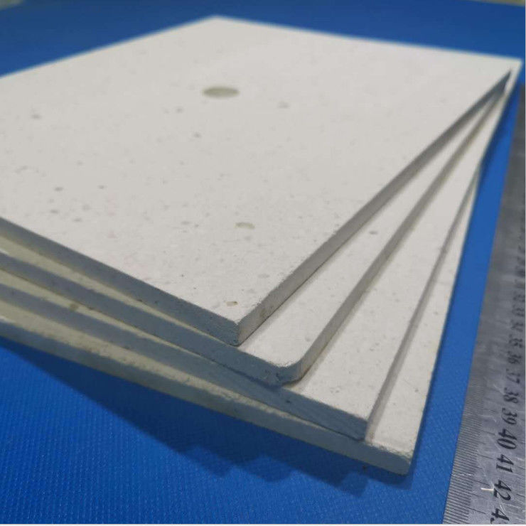 精细刚玉承烧板 碳化硅承烧板 高密度承烧板 使用寿命长