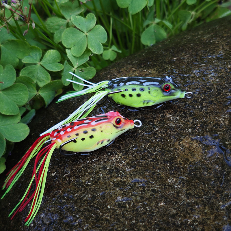 Fábrica al por mayor Rana trueno conjunto de lanzamiento lejos Luya cebo falso pescado pesado gancho de pesca Rana trueno pescado negro matar al por mayor spot