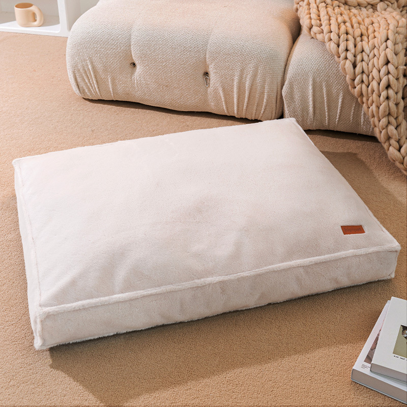 Otoño y invierno desmontables para perros y perros, almohadilla de calentamiento de felino, almohadilla de dormir de felino, felino de conejo imitado, felino de perros, felino de perros, felino de perros