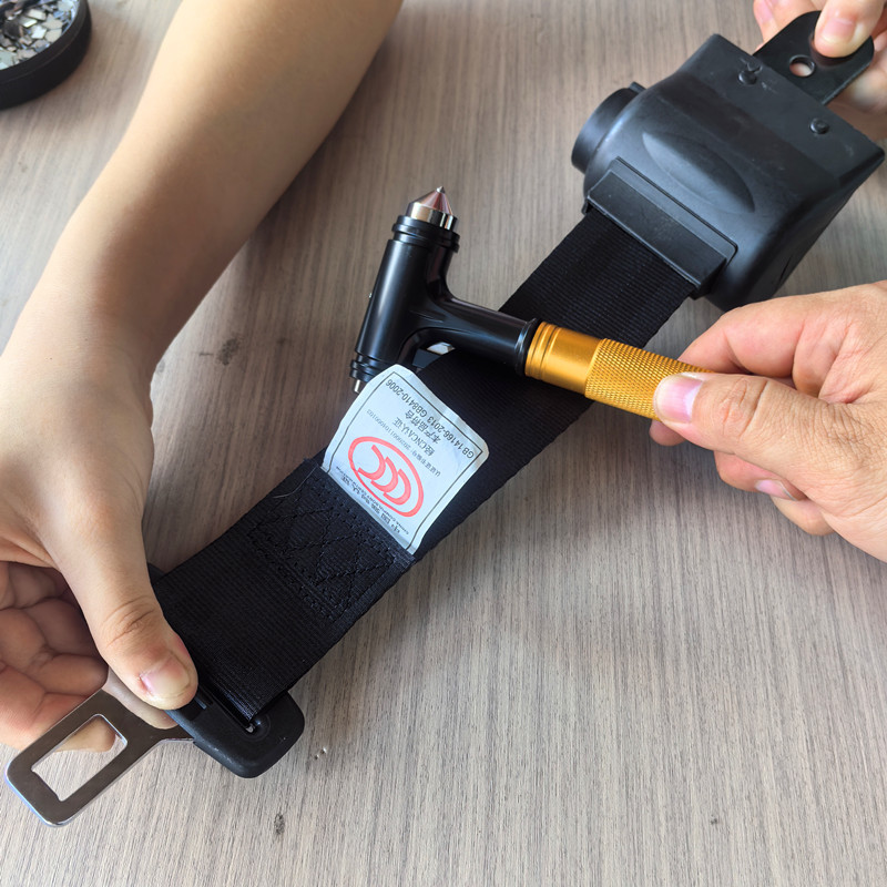 Car Safety Hammer, Car Window-Breaking Tool for Breaking Glass, Escape Tool, Multi-Functional Aluminum Alloy Tungsten Steel Fire Hammer for Vehicles