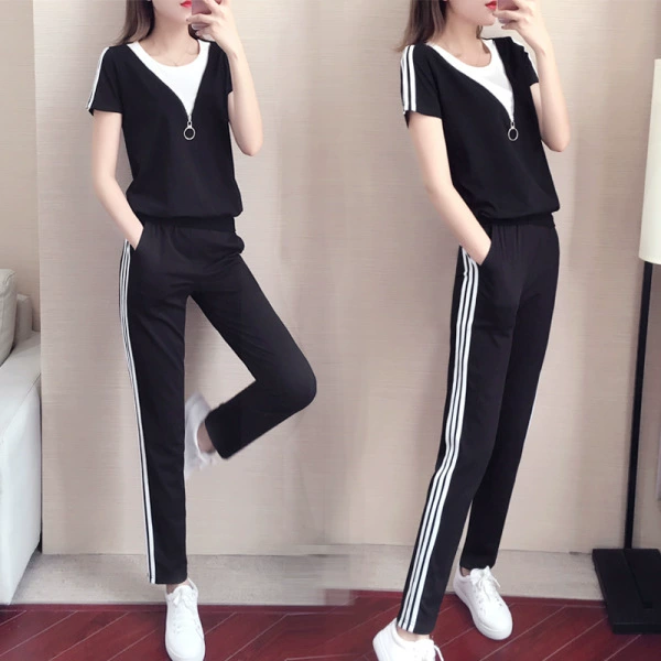 Оптовая спортивный костюм женский 2023 Новая летняя Корейская версия свободных студенческих повседневных брюк, беговой костюм из двух предметов