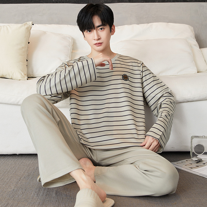 Pajamas for Men in Autumn and Winter German Velvet Long-Sleeved Warm Thin Velvet Plus Size Can Be Worn Outside Young Men's Cashmere Home Clothes