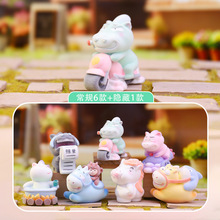 卡通马年礼物批发纯情小马盲盒桌面装饰客厅玄关摆件送朋友伴手礼