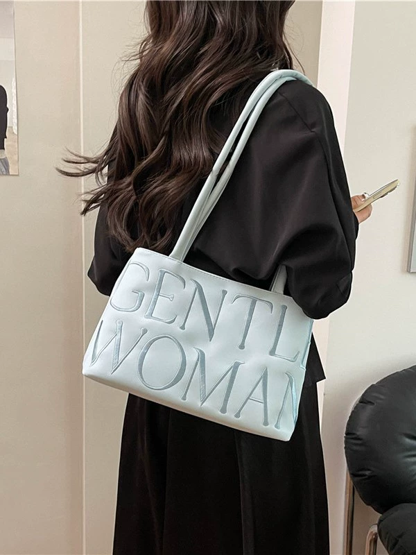 Сумка через плечо GentleWoman, вышитые буквы, элитная цветовая подкладка подмышка — стиль балет 2025