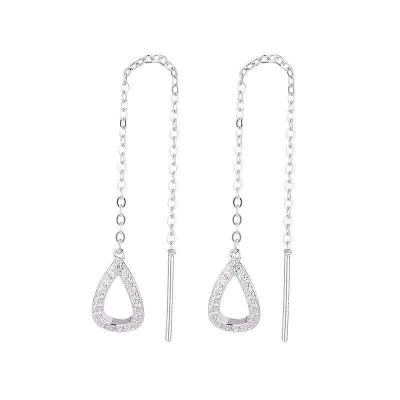 Серебряные серьги через нить (A279), штифты 925 пробы, каплевидный кристалл, легкое роскошество
