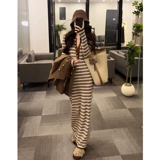撞色条纹V领长袖打底针织连衣裙女秋冬配大衣修身包臀气质长裙子