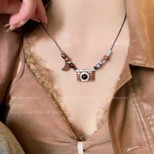 Brown Retro Stereo Camera Necklace Women's Autumn and Winter Niche Design Sense Sweater Chain Unique Personality Hip Hop Sweater Chain