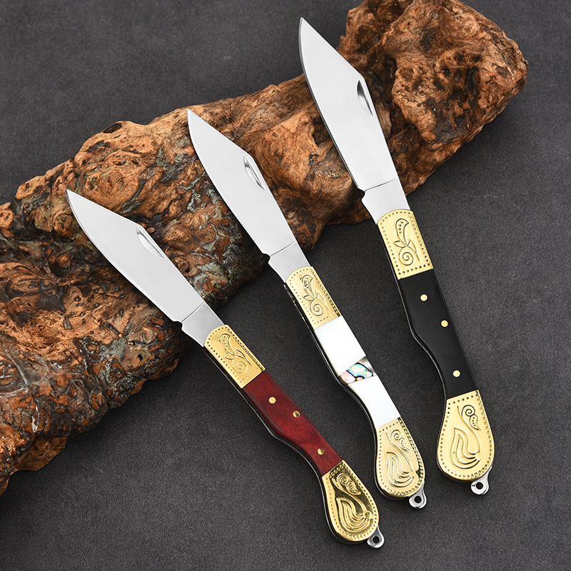 厂家直供精美压花铜柄镶贝壳手工折叠刀 天然贝壳双铜头手柄折刀