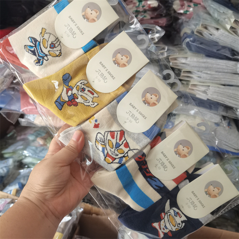 Six-Fingered Mouse Kidsren's Autumn and Winter Thickeneded Cotton Socks Superhero Boys' Student Mid-Tube Warm Cotton Socks 3-15 Years Old