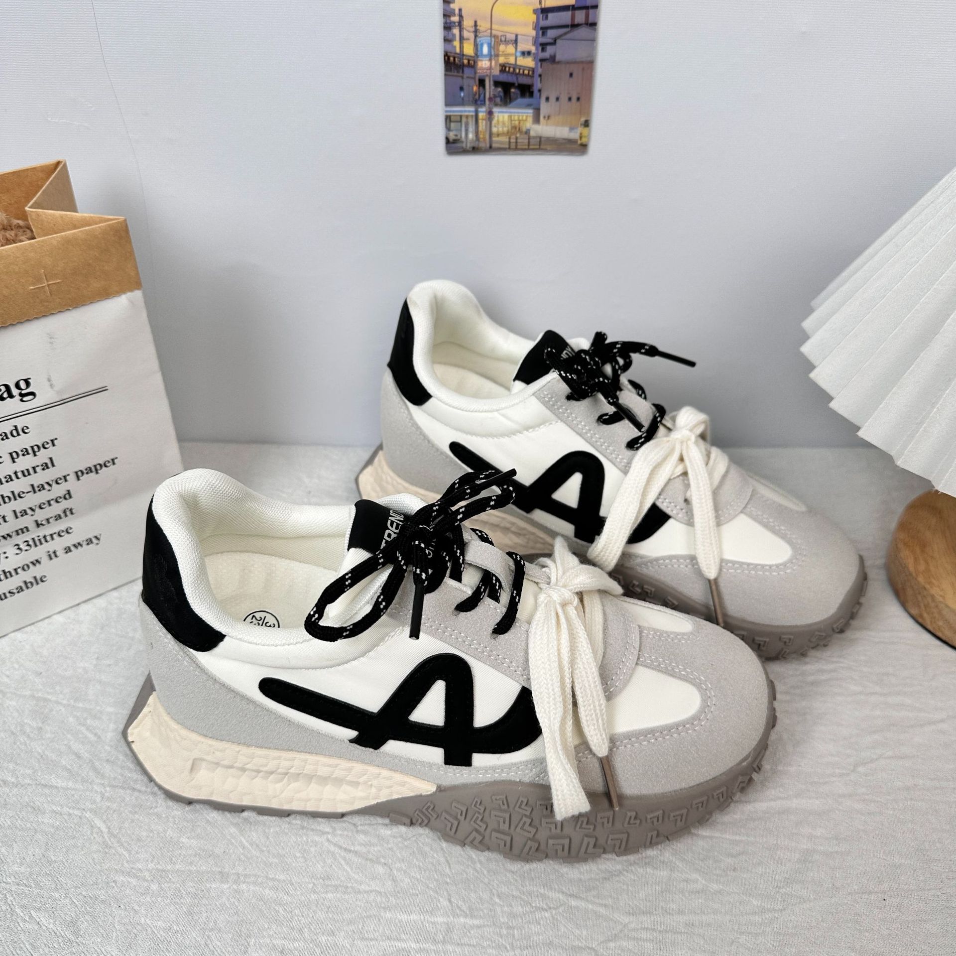 A9910 American Forrest Gump Zapatos casuales de nuevo estilo, cordones de dos colores, suela gruesa transparente y versátil, cordones, zapatos de mujer de moda ligera