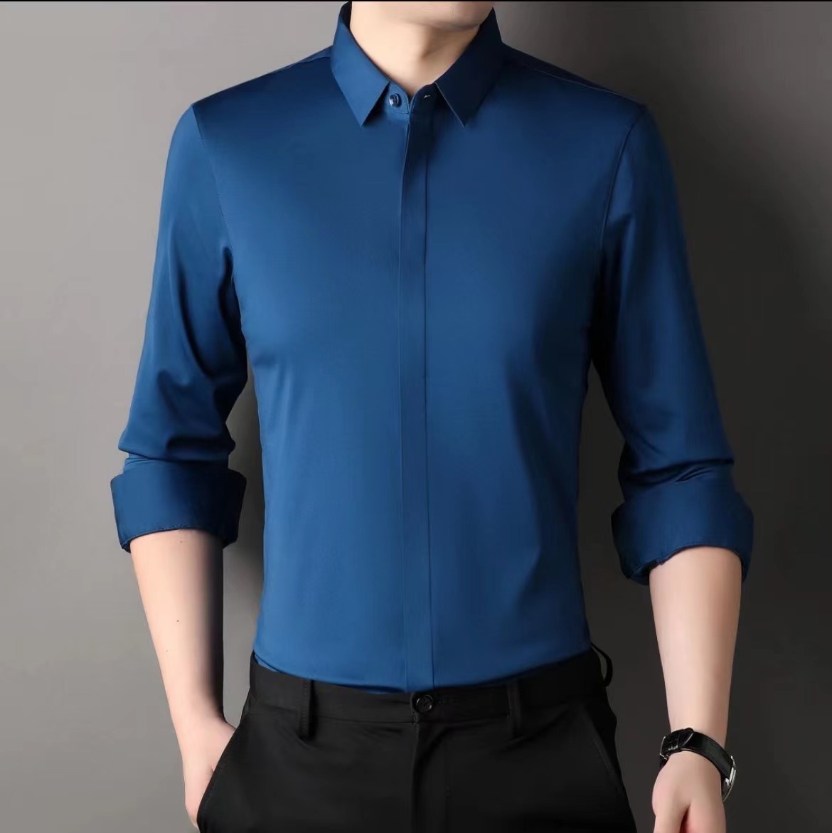 Otoño nuevos hombres de manga larga camisa tapeta oscura camisa de negocios sin costuras anti-arrugas de planchado-libre de alta elasticidad de una sola pieza de entrega