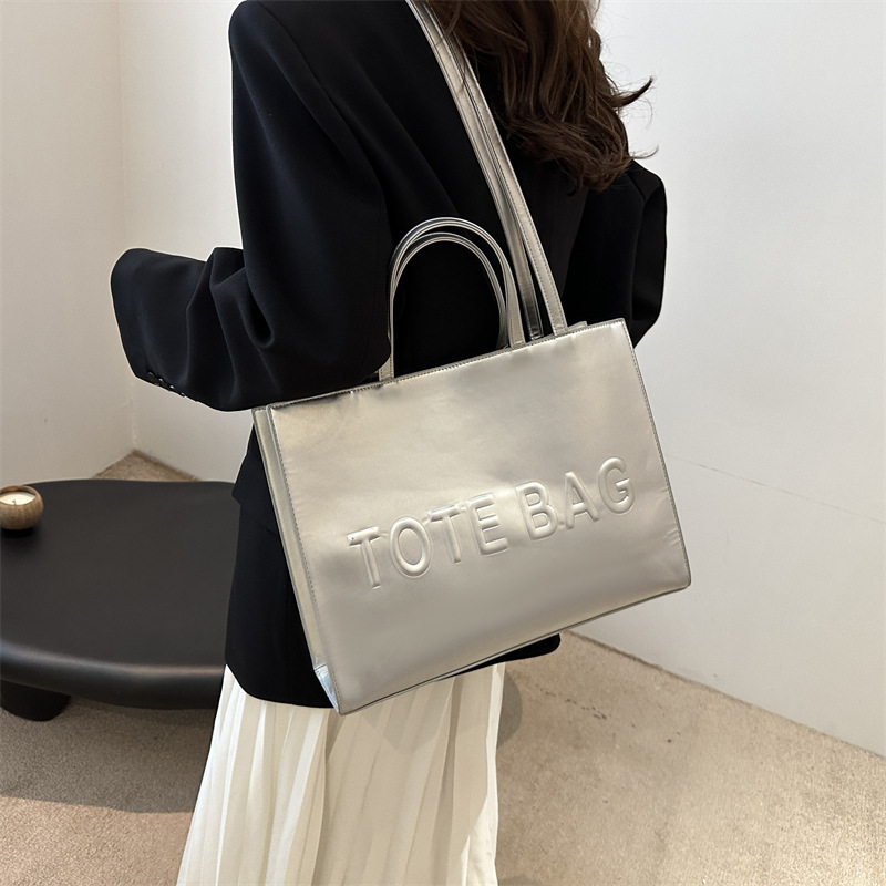 Bolsa de gran capacidad con textura de pu, nuevo bolso de moda de comercio exterior, bolso de mano, bolso de hombro retro, bolso grande de cercanías