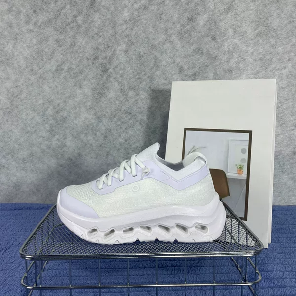 TOP Q5 Lightweight, breathable, and non-stuffy children's casual sports shoes, suitable for all seasons