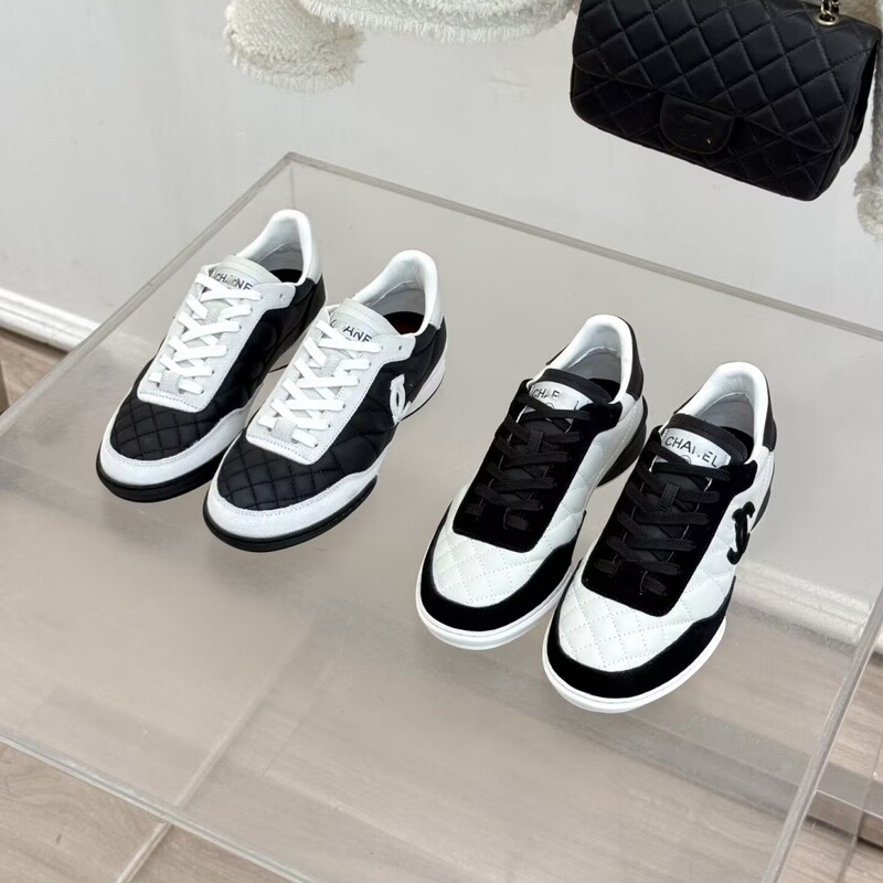 New Foreign Trade Chanel-Style Quilted Flat Fashion Sneakers for Women, Comfortable Flat White Shoes