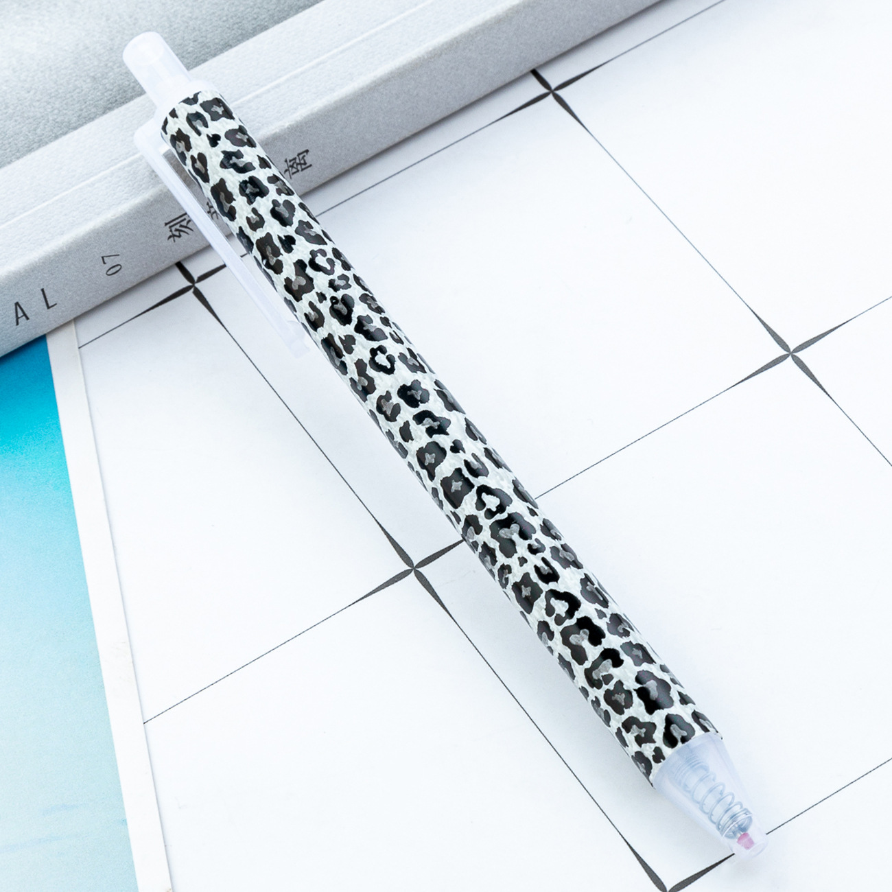 Corazón creativo encantador de la niña leopardo bolígrafo de escritura simple