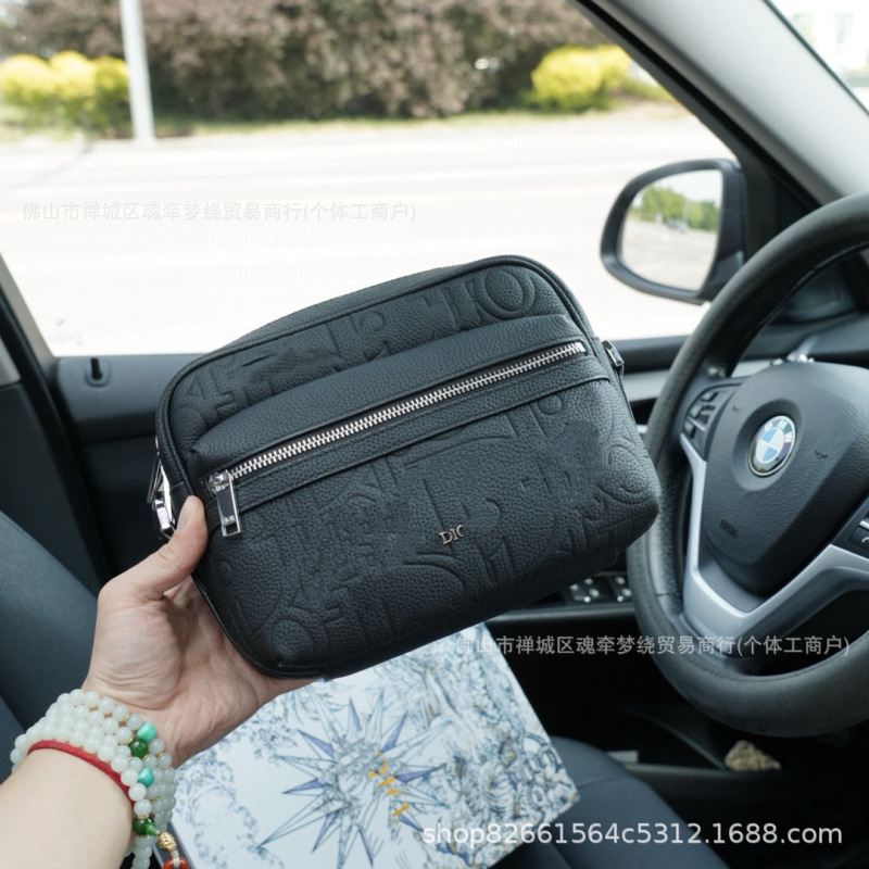 D Manufacturer's Supply Cowhide Multi-Purpose Men's Messenger Crossbody Bag Shoulder Bag Genuine Leather Exclusively for Cross-Border