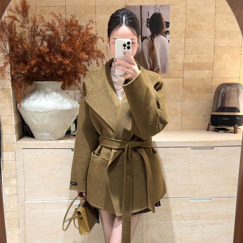 Xiuxixi 2025 New Winter Elegant Lady Lapel Strap Long-Sleeved Wool Outwear Women's Outwear 86102