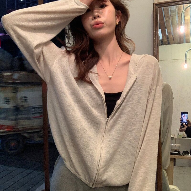 The Lemon Lemon Green Tea 2026 Spring Lazy Style V-Neck Zipper Knitted Cardigan Women's Long Sleeve Loose Top The Lemon Lemon Green Tea 2026 Spring Lazy Style V-Neck Zipper Knitted Cardigan Women's Long Sleeve Loose Top
