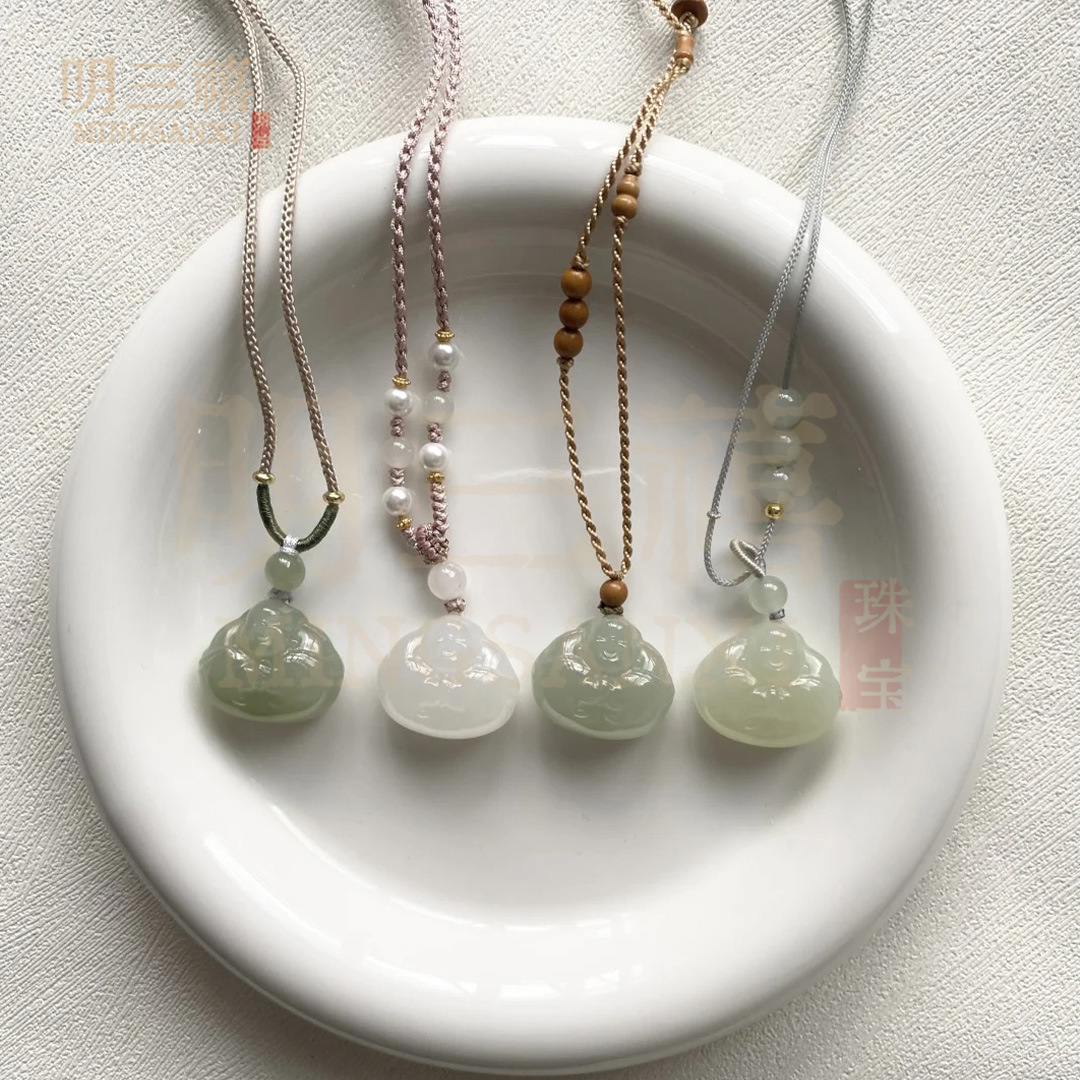 신장 천연 허톈 옥 포옹 부처님 목걸이 양고기 지방 옥 맑은 물 소재 깊고 맑은 빛 맑은 옥 펜던트 아프가니스탄 옥
