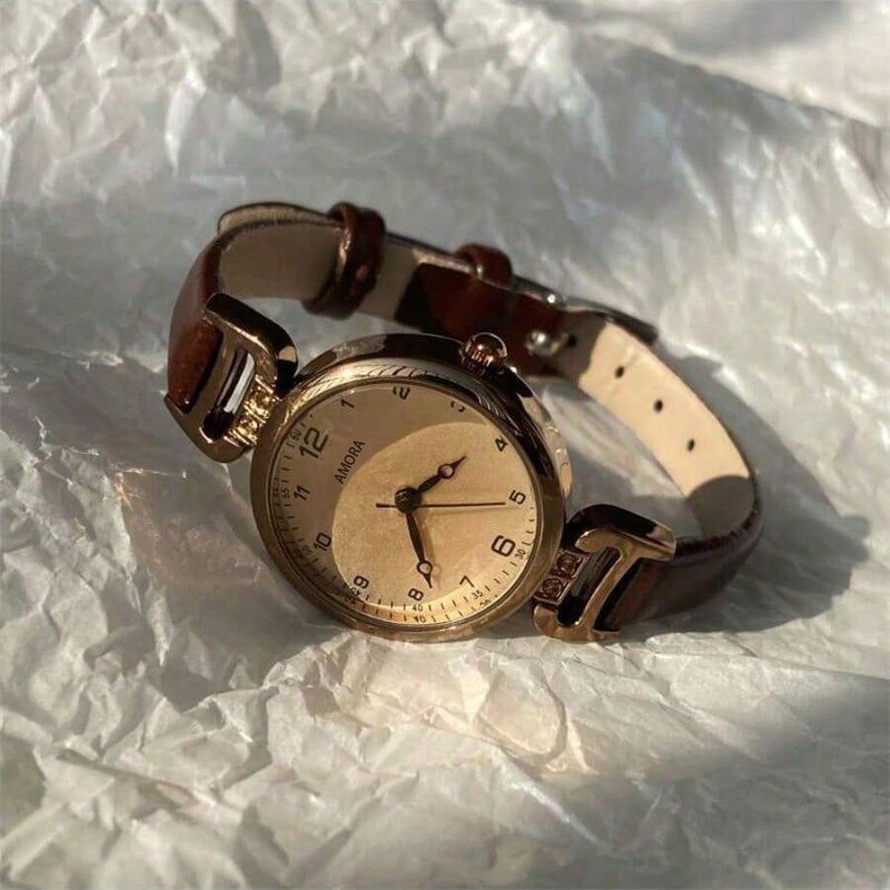 Retro Exam Watch for Women, Student Ins, High-Looking, Accessible Luxury, British Style, Small Dial, Women's Quartz Watch Retro Exam Watch for Women, Student Ins, High-Looking, Accessible Luxury, British Style, Small Dial, Women's Quartz Watch