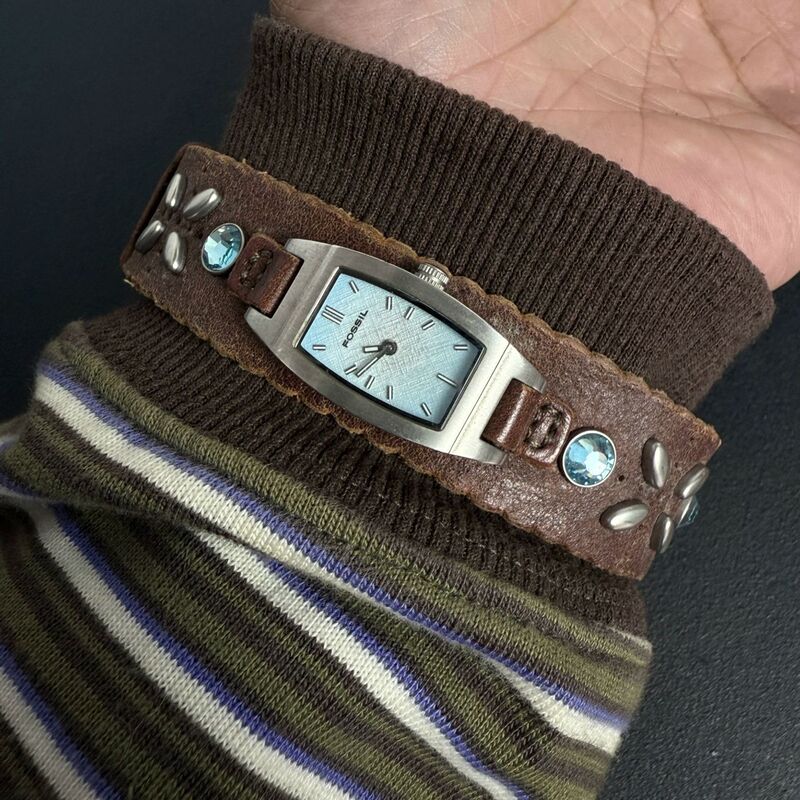 Second-Hand Watch Brown Leather Strap Retro Ethnic Style Quartz Watch Second-Hand Watch Brown Leather Strap Retro Ethnic Style Quartz Watch