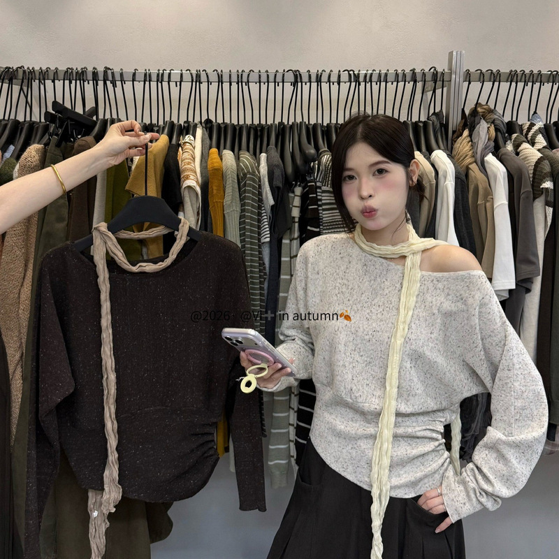 Only One VI+ Autumn Korean Style Colorful Dot Floral Slimming Waist-Cinching Asymmetrical Shoulder Long-Sleeve Knit Sweater 99189 (with ribbon) Only One VI+ Autumn Korean Style Colorful Dot Floral Slimming Waist-Cinching Asymmetrical Shoulder Long-Sleeve Knit Sweater 99189 (with ribbon)