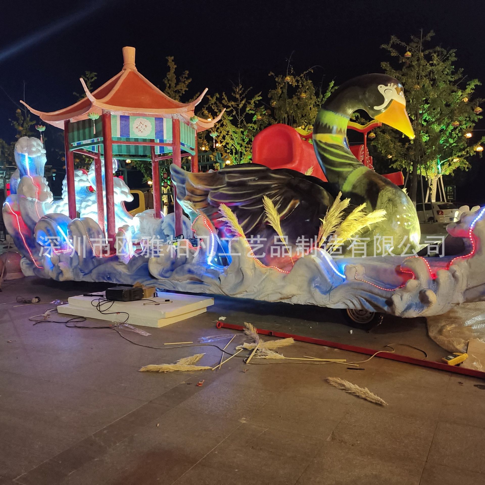 花车 彩车 景区花车巡演 玻璃钢售卖车 商场花车 促销活动花车