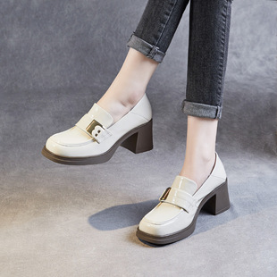 Patent leather chunky heel single-layer shoes women's square toe slip-on leather loafers Women's British style leather shoes B- shaped buckle high heels