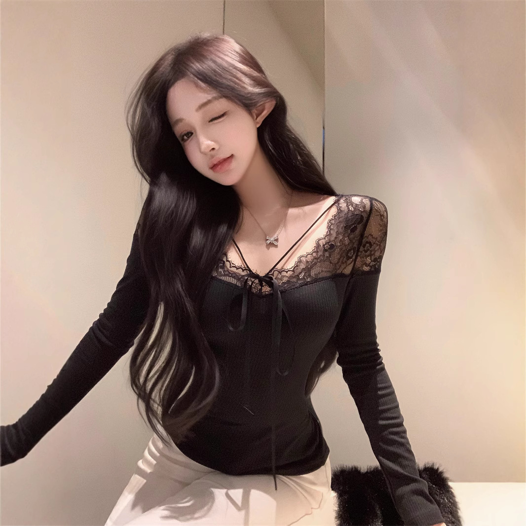 레이스업 브이넥 긴팔 티셔츠 여성용 봄 레이스 스티치 슬림핏 이너 레이어드 블랙 허리라인 블라우스 모달
