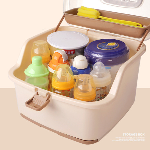 Portable baby bottle storage box, plastic baby tableware, milk powder box, children's products dust-proof storage rack