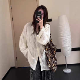 韩国东大门慵懒风镂空白色针织衫女早春新款设计感小众百搭开衫潮