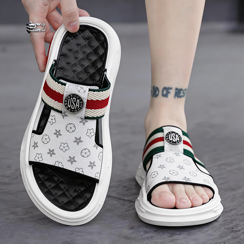 Men's Summer Slippers, Non-Slip, Wear-Resistant, Trendy Brand, Outdoor Wear, Beach Sandals, Men's Indoor Home Slippers
