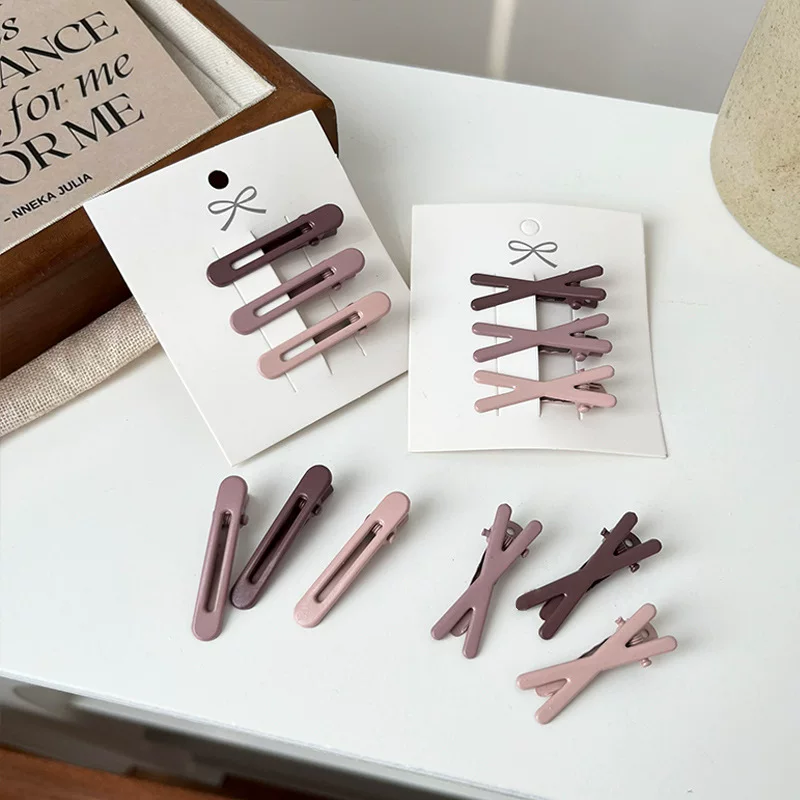 Crab pin, hair accessory, hairgrip, small sophisticated bangs, hairpins