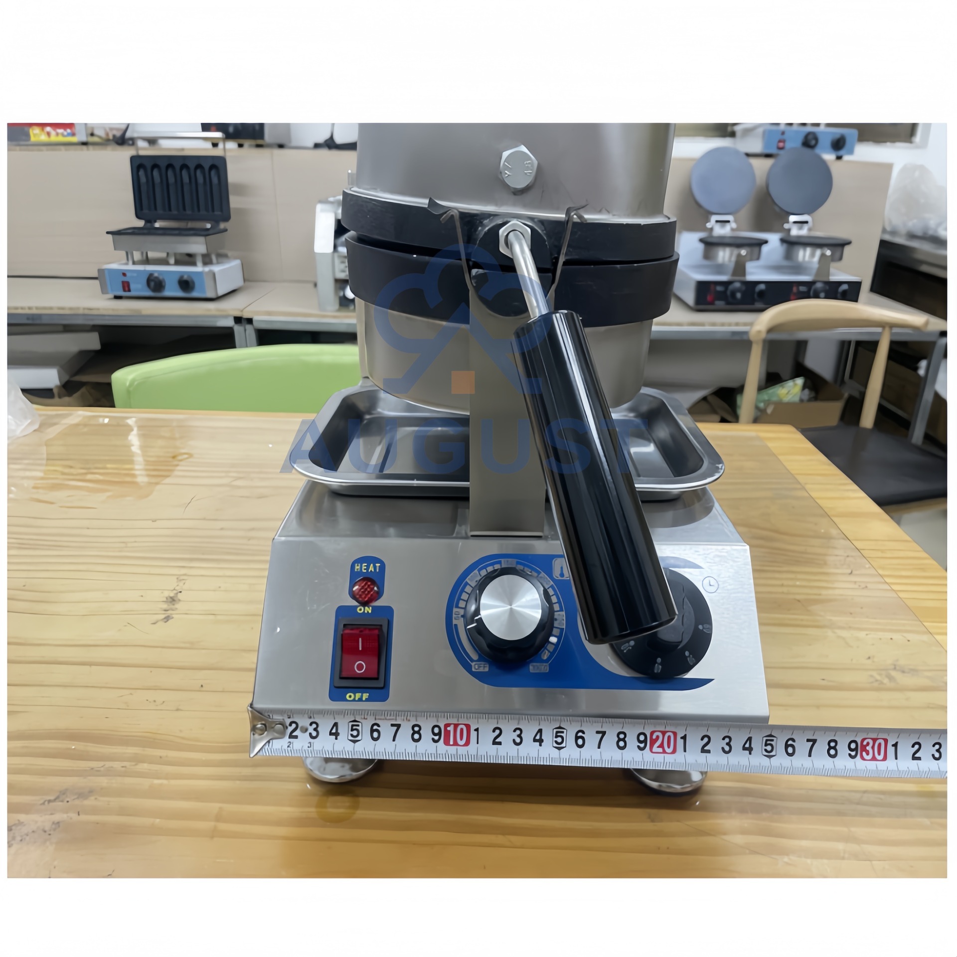 商用电热旋转面包机 UFO冰淇淋汉堡机 烤饼机 冰淇淋雪糕汉堡机