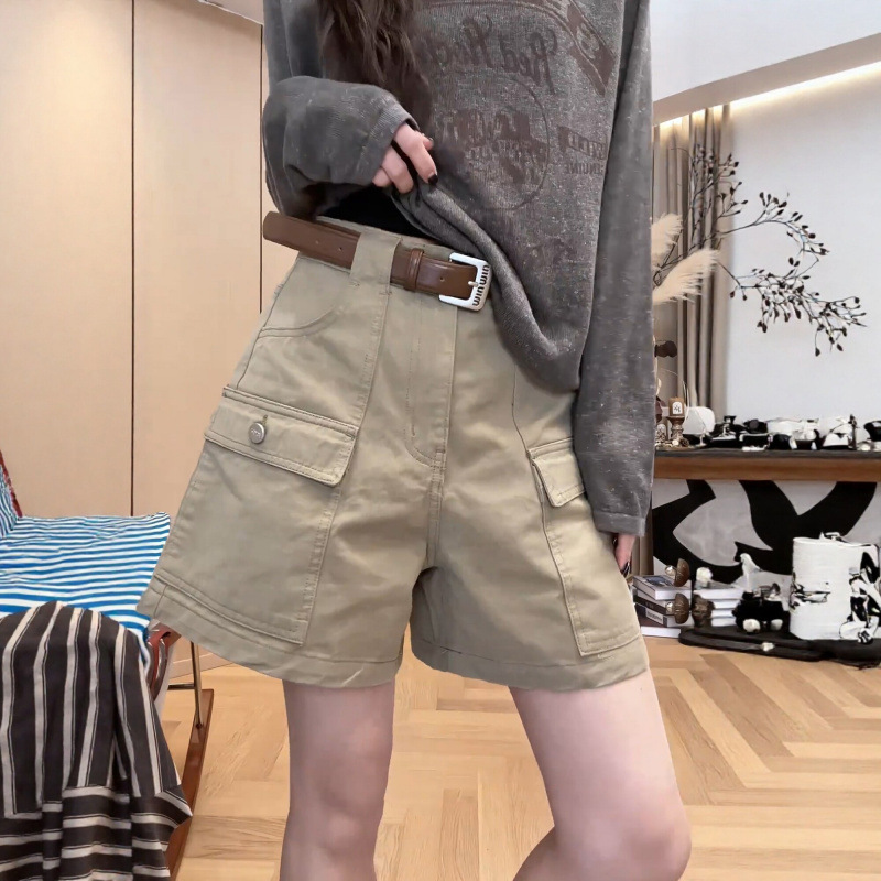 High-Waisted Slimming Plus-Size Khaki Work Shorts for Women, 2026 Summer New Style, Large Pockets, Versatile Wide-Leg Denim Shorts