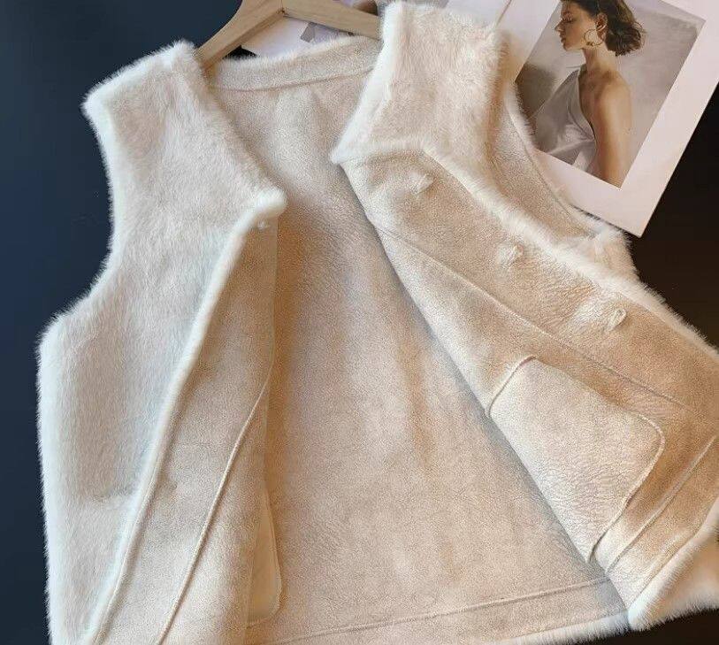 Áo vest nữ phối lông cừu cổ chữ V dáng ngắn mặc ngoài mùa đông — màu xám nhạt, đen chi tiết 11