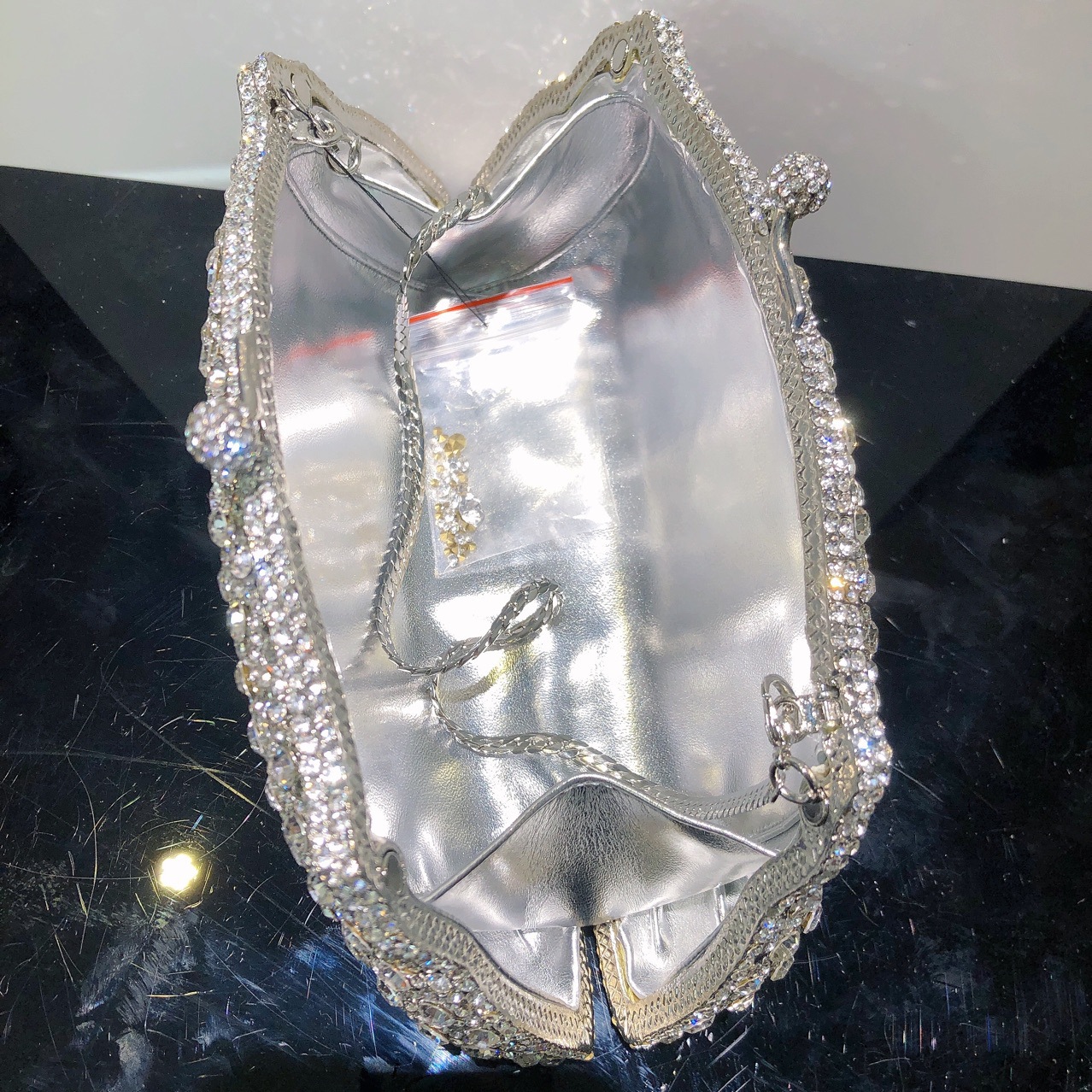 Túi clutch dạ tiệc đính kim cương pha lê tay cầm — Màu vàng chi tiết 3