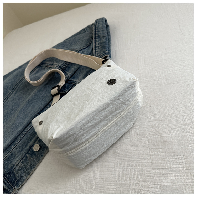 89g Weight Nylon Lining Material Zipper Closure Type Single Shoulder Strap Strap Type Shoulder Bag, Crossbody Bag Bags Type Casual Occasion Nylon Material Solid Color Pattern All Seasons Season Women's Gender Basic, Classic Style Style Square Shape Women's Nylon Solid Color Basic Classic Style Square Zipper Shoulder Bag Crossbody Bag 1