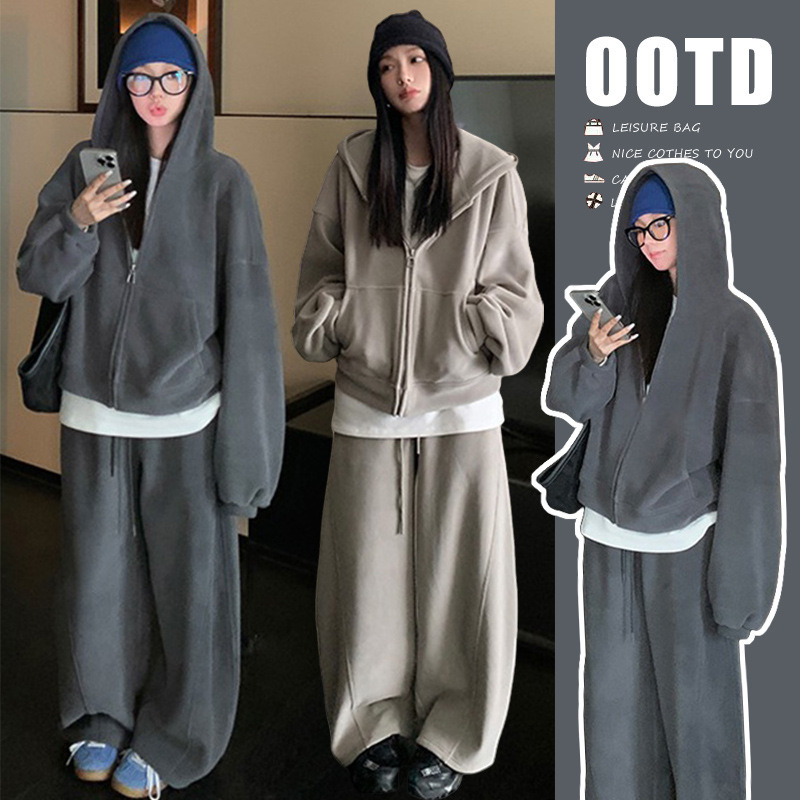 2025 New Maternity Wear Autumn and Winter Fashion Korean Style Lazy Style Thickeneded Two-Piece Hooded Style Large Size Suit 2025 New Maternity Wear Autumn and Winter Fashion Korean Style Lazy Style Thickeneded Two-Piece Hooded Style Large Size Suit