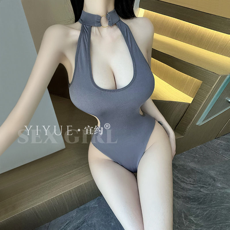 회색