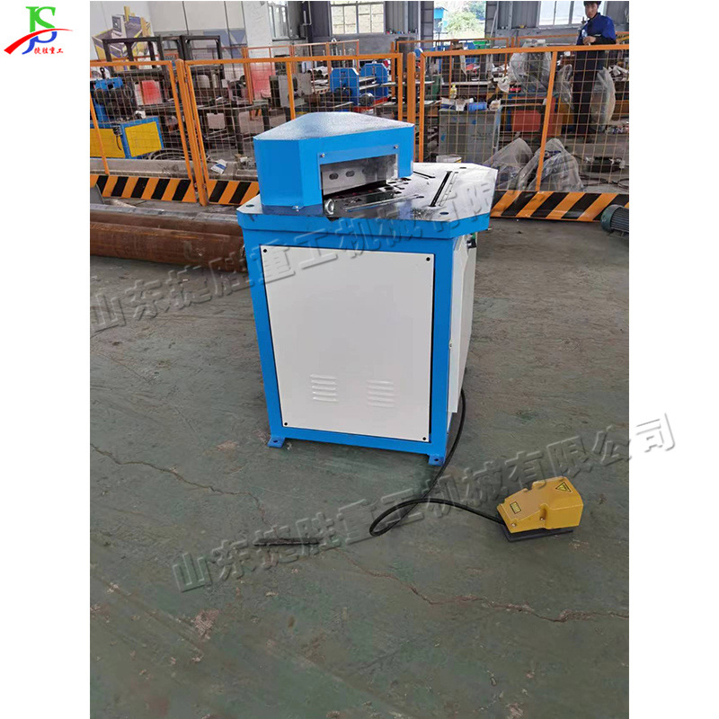 Máquina de corte de ángulo hidráulico de 90 grados máquina de corte de ángulo de placa de metal caja automática cubierta de cáscara equipo de corte de ángulo de hardware