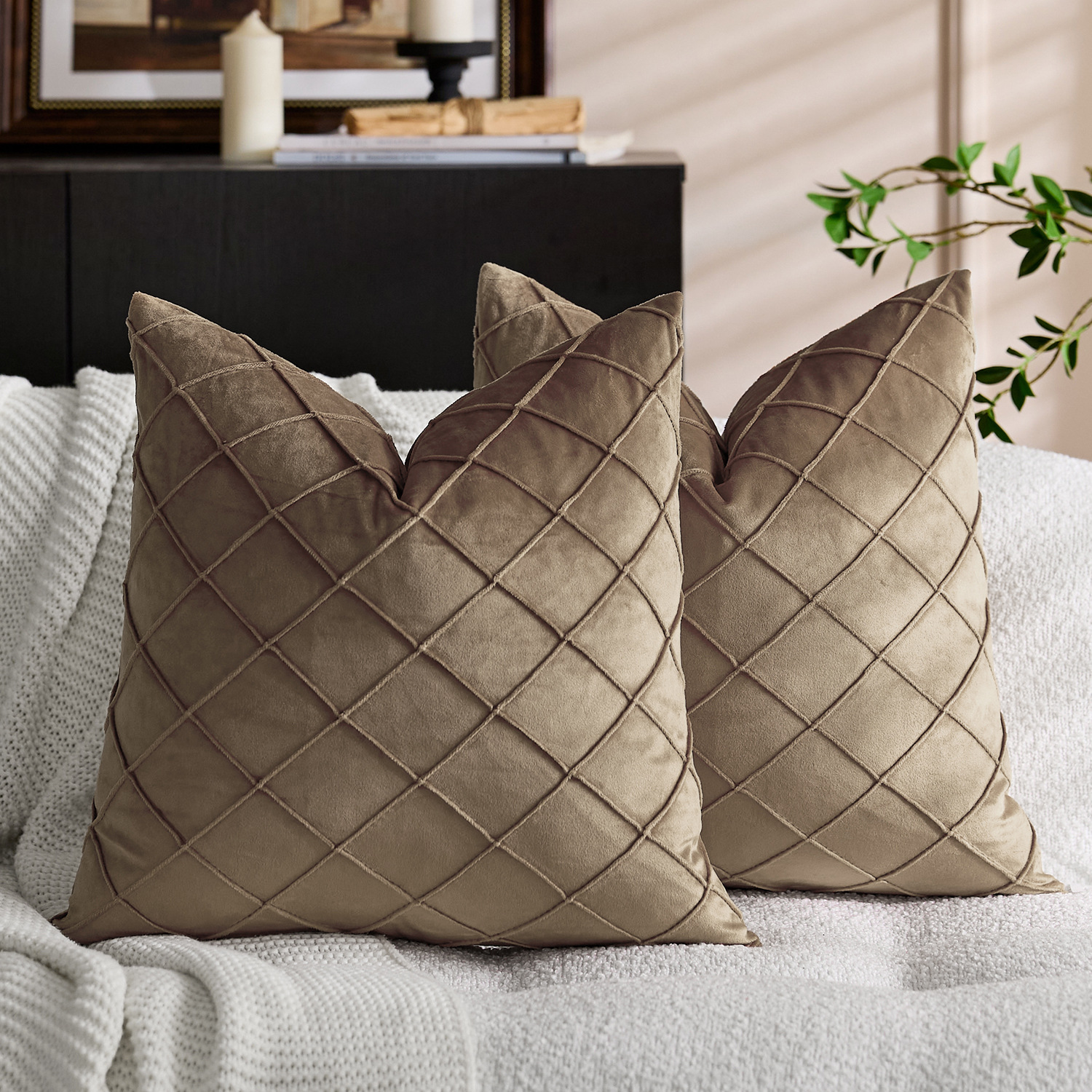 国境を越えた北欧の純色ビロード刺繍の方格子抱き枕カバー