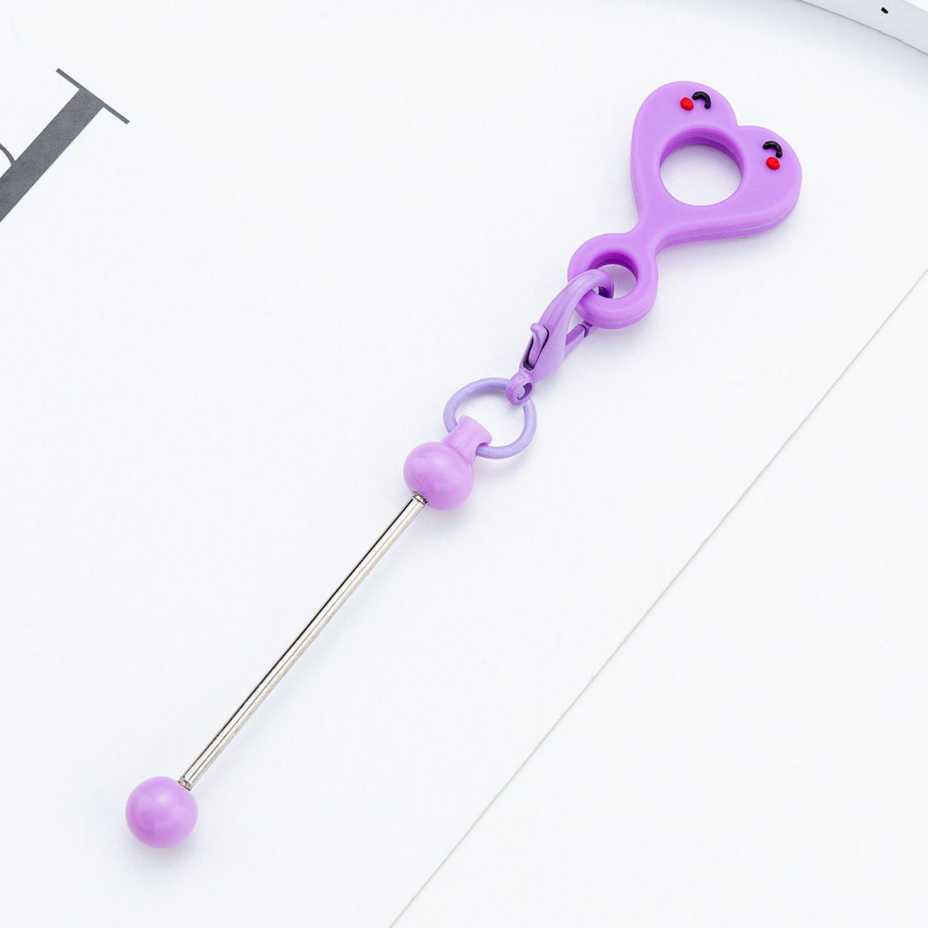 Amor transfronterizo cara sonriente diy cuentas colgante de paja de silicona para 8 - 10mm colgante decorativo de paja de silicona