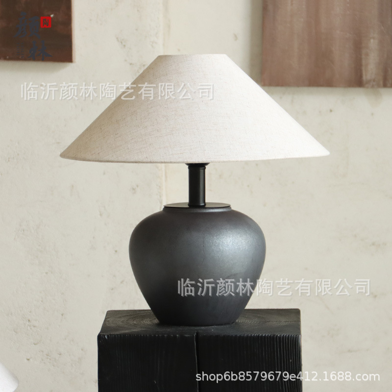 Lámpara de escritorio de arte lámpara de cabecera lámpara de cerámica lámpara de cerámica lámpara de escritorio de estilo medieval lámpara de escritorio blanca decoración lámpara de atmósfera