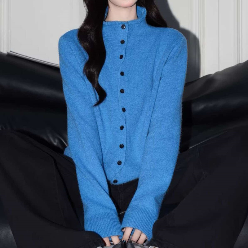 French-style, relaxed-fit, small-collared knitted cardigan for women, thickened for autumn and winter, loose and soft, single-breasted sweater, outerwear