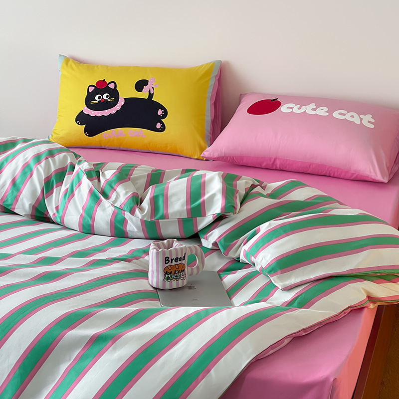 Cartoon Cotton Four-piece Bedding Set Cute Korean Style Bed Set_voghion.com