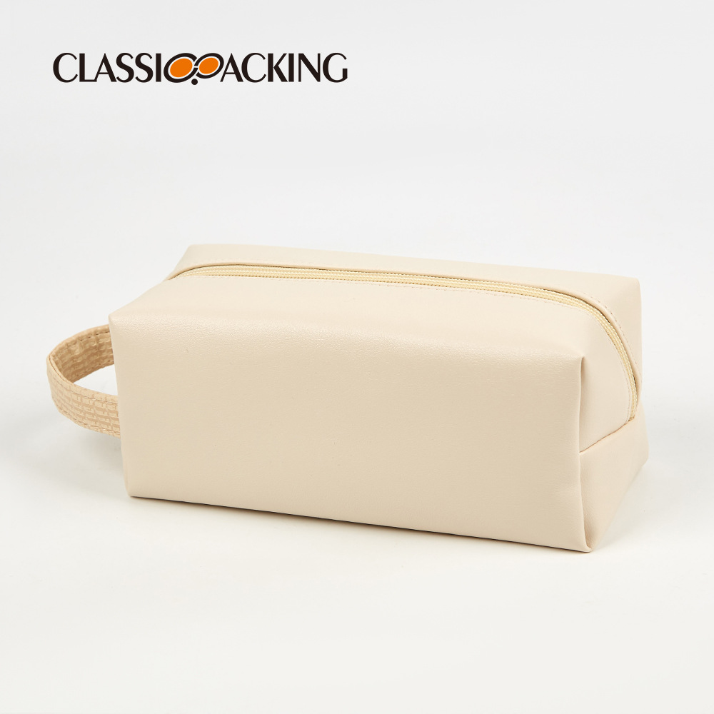 2023 Otoño e Invierno simple bolsa de cosméticos contador super popular bolsa de almacenamiento de alto sentido logo bolsa de lavado portátil