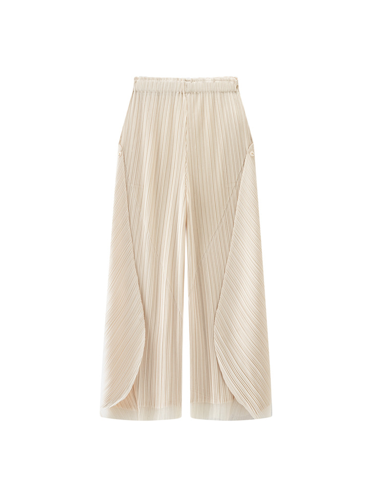 Small design trousers