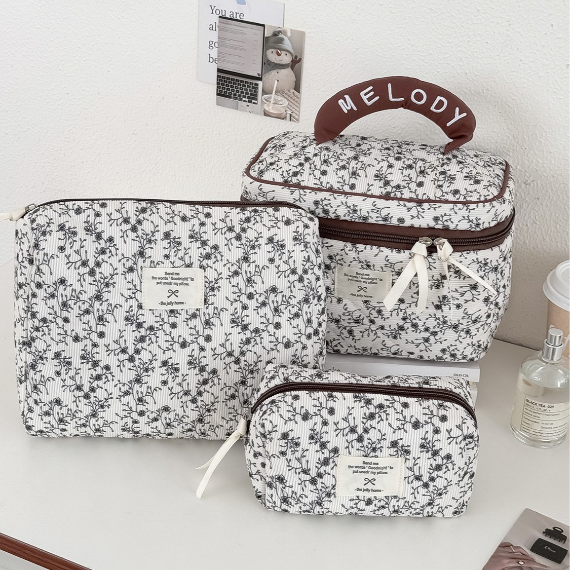 Cross-border line rose corduroy cosmetic bag, high-value, fresh and cute floral girly large capacity tote storage bag
